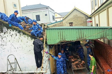 Hải đội 102: Nhiều dấu ấn nổi bật trong phong trào “Chung tay xóa nhà tạm, nhà dột nát”