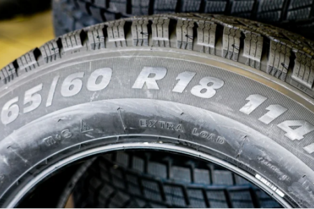 Cách nhận biết lốp xe ô tô giả