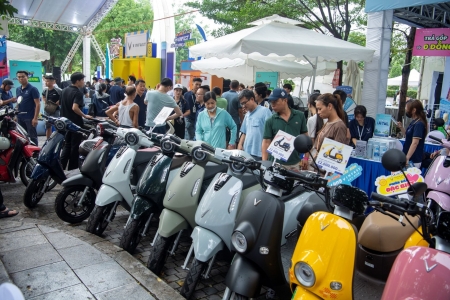 Vingroup đề xuất hỗ trợ người dân TP. HCM mua xe điện