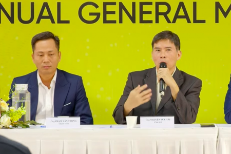 Lãnh đạo chuỗi Bách Hoá Xanh muốn bán ra 500.000 cổ phiếu Thế giới Di động