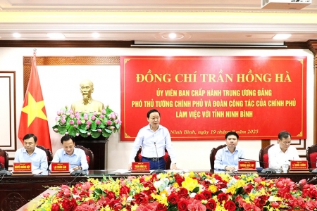 Phó Thủ tướng Trần Hồng Hà làm việc với tỉnh Ninh Bình: Định hướng phát triển bền vững sau sáp nhập
