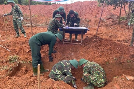 Quảng Trị: Tìm thấy, cất bốc và quy tập 4 hài cốt liệt sĩ tại Khe Sanh