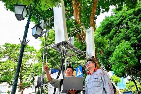 Yêu cầu các nhà mạng bảo đảm thông tin liên lạc, an toàn mạng lưới dịp Quốc khánh 2/9