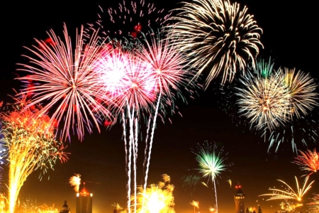 Ninh Bình tổ chức bắn pháo hoa chào mừng 80 năm Cách mạng Tháng Tám và Quốc khánh 2/9