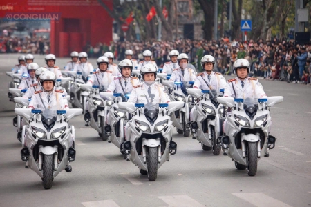 Cấm nhiều tuyến phố Hà Nội ngày 24/8 phục vụ tổng hợp luyện diễu binh, diễu hành lần 2