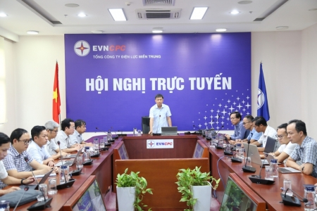 Ngành điện miền Trung triển khai ứng phó khẩn cấp với bão số 5