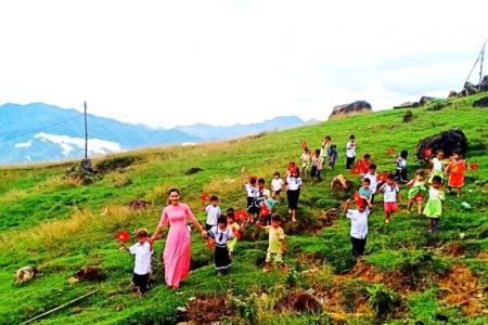 Giáo dục phải là quốc sách hàng đầu để đưa đất nước vững bước vào kỷ nguyên vươn mình