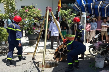 Đà Nẵng: Tai nạn thương tâm hai công nhân mắc kẹt, tử vong dưới cống nước sâu 8m