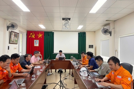 Lãnh đạo EVNGENCO1 trực tiếp chỉ đạo tại Thủy điện Bản Vẽ ứng phó với bão số 5