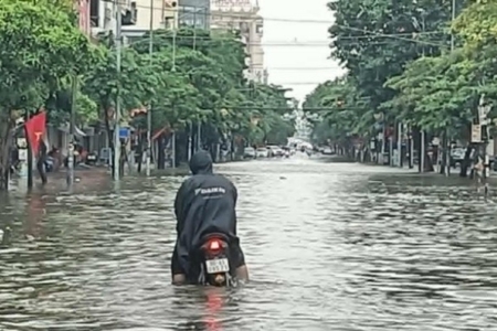 Bão số 5 gây mưa lớn, ngập úng nhiều nơi tại Hưng Yên