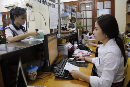 Bộ Nội vụ đề xuất bổ nhiệm viên chức quản lý theo nhiệm kỳ 5 năm, siết chặt kỷ luật công vụ