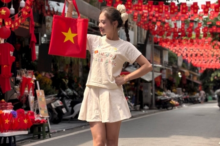 LADODA tặng miễn phí 2.000 chiếc “túi tự hào” cho người dân tới Trung tâm Triển lãm Quốc gia VEC