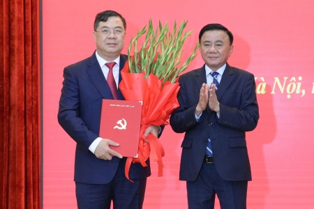 Bổ nhiệm ông Phạm Gia Túc giữ chức Chánh Văn phòng Trung ương Đảng