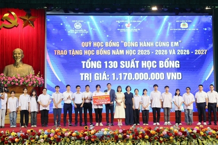 Hưng Yên: Khen thưởng học sinh đạt thành tích cao tại cuộc thi cấp tỉnh, cấp quốc gia năm học 2024 – 2025