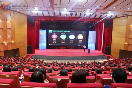 Phường Hạ Long tuyên truyền về Nghị quyết số 57 của Bộ Chính trị