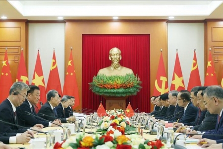 Tổng Bí thư Tô Lâm tiếp Ủy viên Trưởng Nhân đại toàn quốc Trung Quốc Triệu Lạc Tế