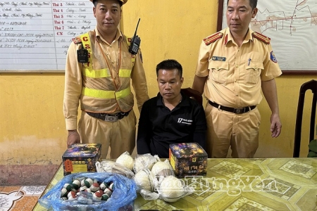 Lực lượng Cảnh sát giao thông Hưng Yên liên tiếp triệt phá vụ tàng trữ ma túy và pháo nổ