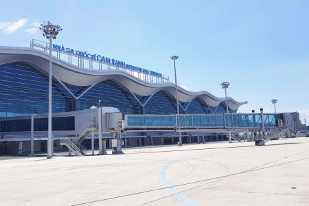 Đề xuất tăng công suất sân bay Cam Ranh lên 25 triệu lượt khách vào năm 2030