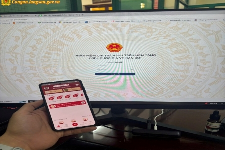 Lạng Sơn: Công an phối hợp trao quà dịp 80 năm Cách mạng Tháng Tám, Quốc khánh 2/9