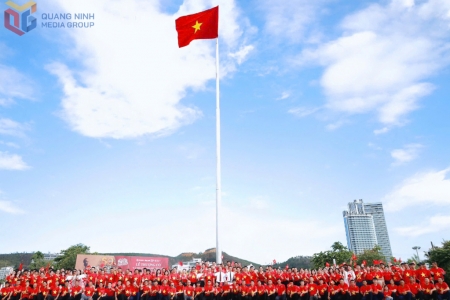 Khánh thành Cột cờ tại Quảng trường Sun phường Bãi Cháy