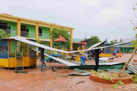 Thủ tướng yêu cầu tập trung khắc phục cơ sở giáo dục bảo đảm điều kiện khai giảng năm học mới cho học sinh