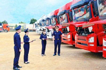 Chi cục Hải quan khu vực XVI nỗ lực hoàn thành nhiệm vụ thu ngân sách