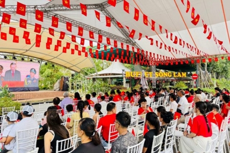 Nghệ An đón hơn 255.000 lượt khách, doanh thu du lịch đạt trên 500 tỷ đồng dịp Quốc khánh 2/9