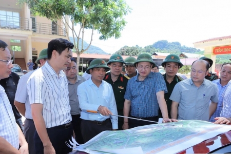 Bí thư Tỉnh ủy Thanh Hóa kiểm tra công tác khắc phục hậu quả bão lũ tại 2 xã Yên Nhân, Bát Mọt