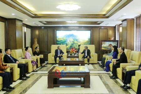 Bí thư Tỉnh ủy Quảng Ninh tiếp xã giao Đoàn đại biểu Hội Hữu nghị Lào - Việt Nam