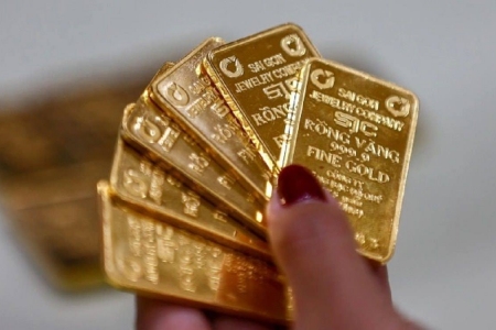 Giá vàng hôm nay 4/9: Tăng cao