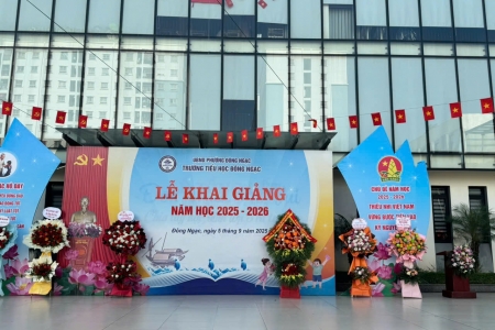Trường Tiểu học Đông Ngạc tưng bừng khai giảng năm học mới