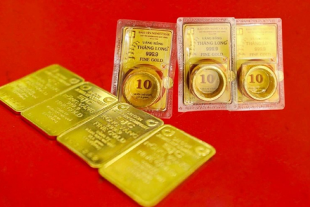 Giá vàng hôm nay 5/9: Tiếp tục phá đỉnh