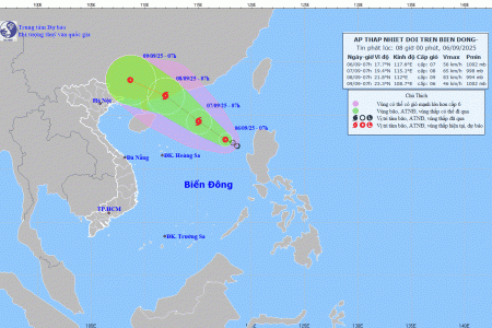 Áp thấp nhiệt đới tiến vào Biển Đông, nguy cơ thành bão số 7