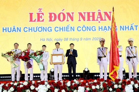 Cục Hải quan kỷ niệm 80 năm ngày truyền thống và đón nhận Huân chương Chiến công hạng Nhất