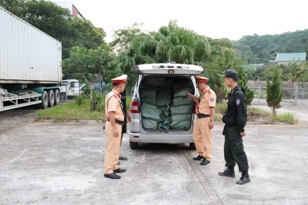 Lạng Sơn: Thu giữ gần 850kg xúc xích không rõ nguồn gốc xuất xứ