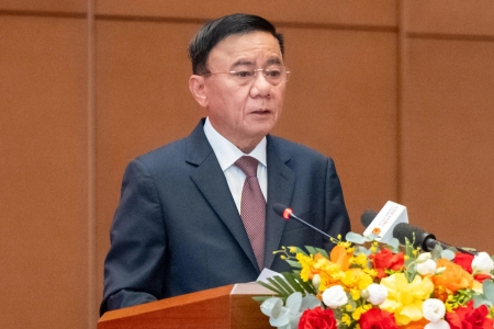 Bộ Chính trị yêu cầu hoàn thiện văn kiện, phương án nhân sự chuẩn bị Đại hội XIV của Đảng