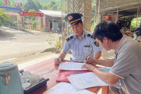 Siết chặt an toàn thực phẩm đầu năm học mới: Lạng Sơn kiểm tra hàng loạt cơ sở kinh doanh gần trường học