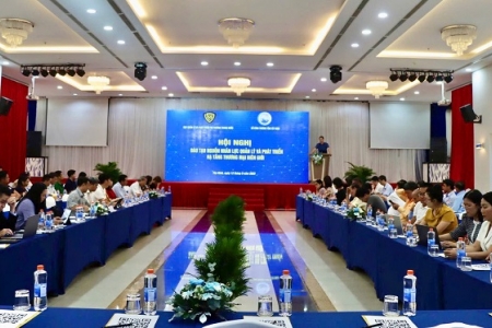 Phát triển thương mại biên giới: Cần đột phá về hạ tầng và nhân lực