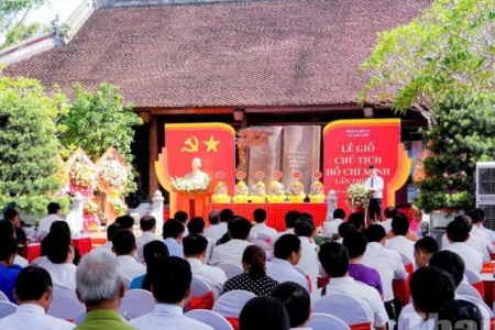 Nghệ An tưởng niệm 56 năm Ngày giỗ Chủ tịch Hồ Chí Minh