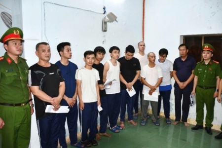 Công an thành phố Đà Nẵng triệt phá đường dây buôn bán, vận chuyển khí cười lớn