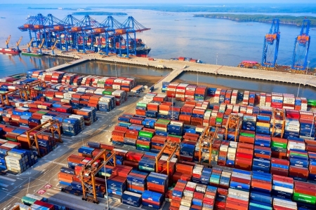 Đa dạng hóa thị trường, tăng nội địa hóa là chìa khóa cho xuất khẩu bền vững