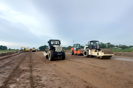 Cao tốc Cần Thơ – Cà Mau đứng trước nguy cơ chậm hẹn, nhiều nhà thầu bị "điểm tên"