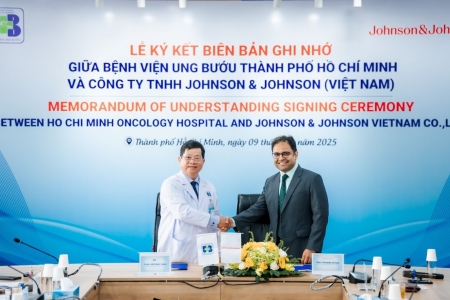 Johnson & Johnson ký kết Biên bản ghi nhớ hợp tác đầu tiên với Bệnh viện Ung bướu TP. Hồ Chí Minh