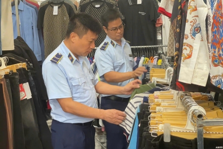 Lào Cai: Đội QLTT số 2 phát hiện và xử lý hành vi vi phạm về thương mại điện tử 