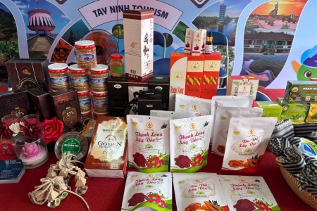 Chuẩn bị tổ chức Hội chợ, triển lãm hàng công nghiệp nông thôn tiêu biểu khu vực phía Nam - Tây Ninh