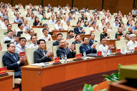 Đảng ủy Vietcombank tham dự Hội nghị toàn quốc quán triệt, triển khai thực hiện 04 Nghị quyết của Bộ Chính trị