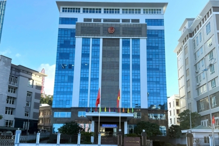 Nhiều lãnh đạo doanh nghiệp ở Quảng Ninh bị áp dụng tạm hoãn xuất cảnh