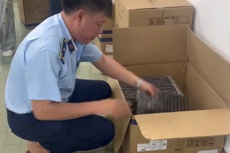 Bắc Ninh: Triệt phá xưởng sản xuất thuốc lá điện tử trái phép, thu giữ hàng tấn linh kiện