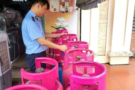 Ninh Bình: Xử phạt hai cơ sở kinh doanh khí dầu mỏ hóa lỏng vi phạm