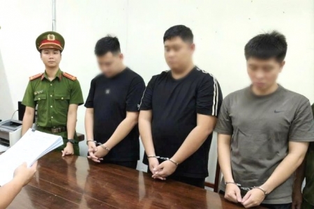 Đà Nẵng: Triệt phá đường dây tiền ảo, thu giữ ô tô Mercedes, bắt tạm giam 3 đối tượng